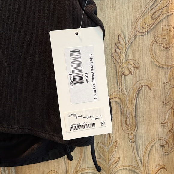 Lululemon Side Cinch Ribbed Tee - Picture 3 of 5